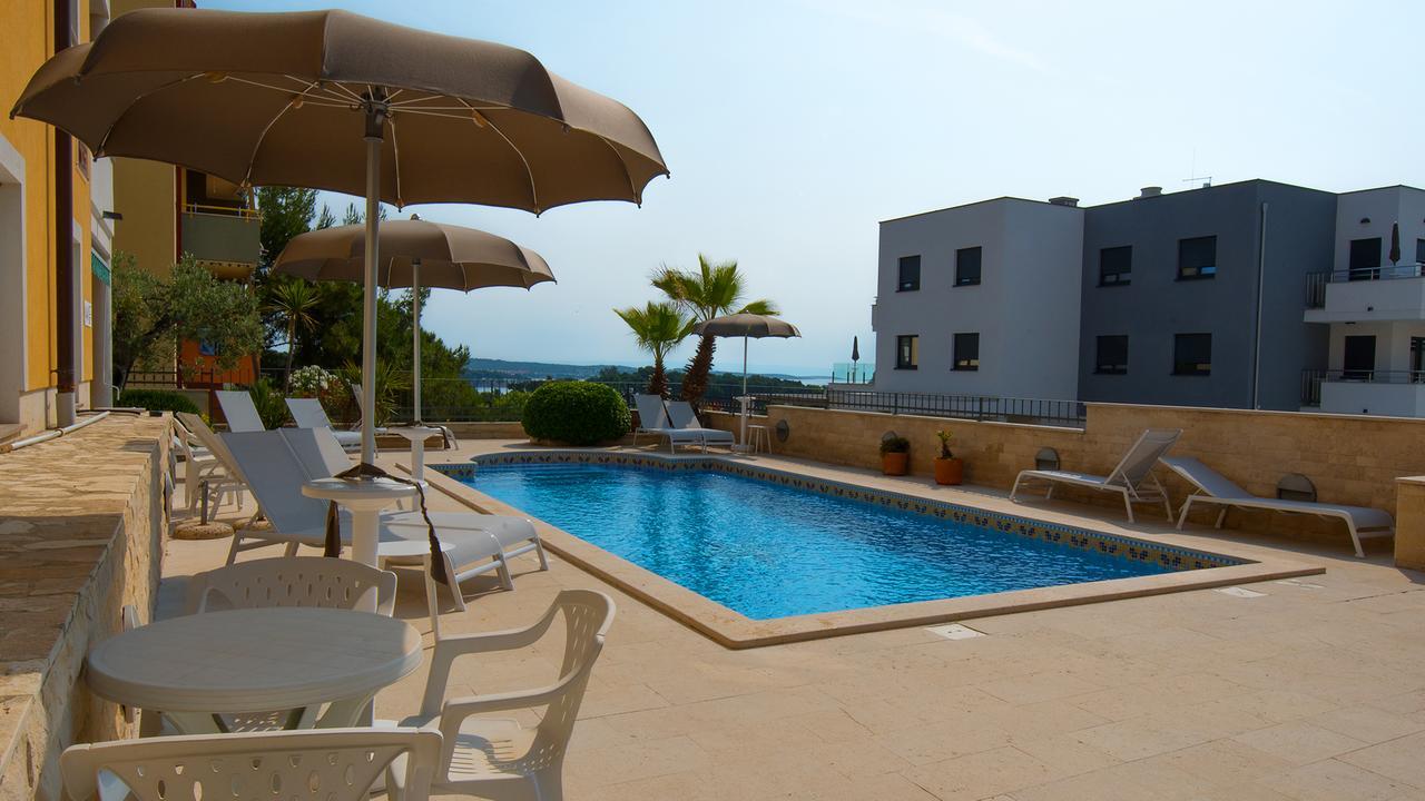 Apartman Flora