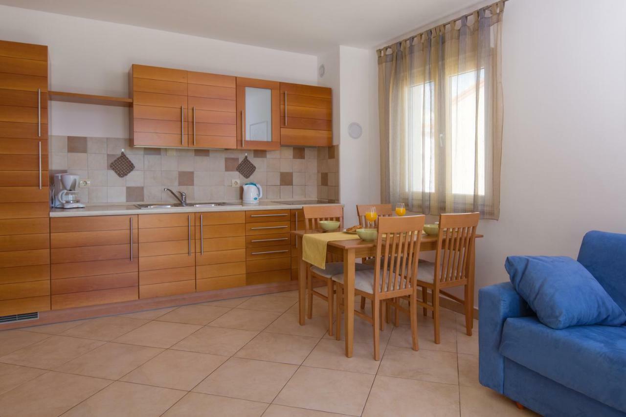 Apartman Flora